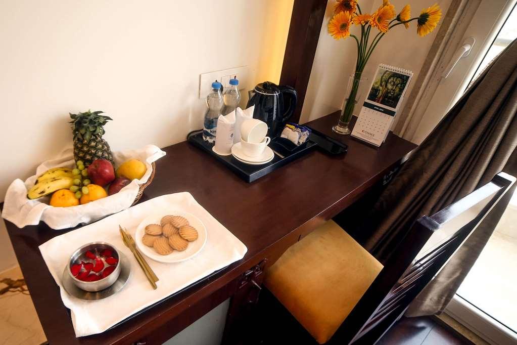Comfort Inn Benares Varanasi Quarto foto